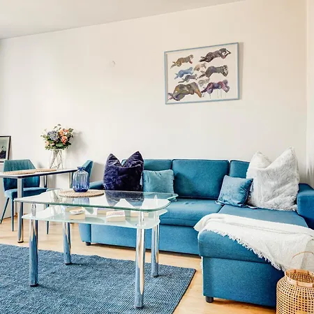 Cozy 1br On Quiet Street - 5 Min To Ndk Apartman