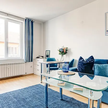 Cozy 1br On Quiet Street - 5 Min To Ndk Szófia